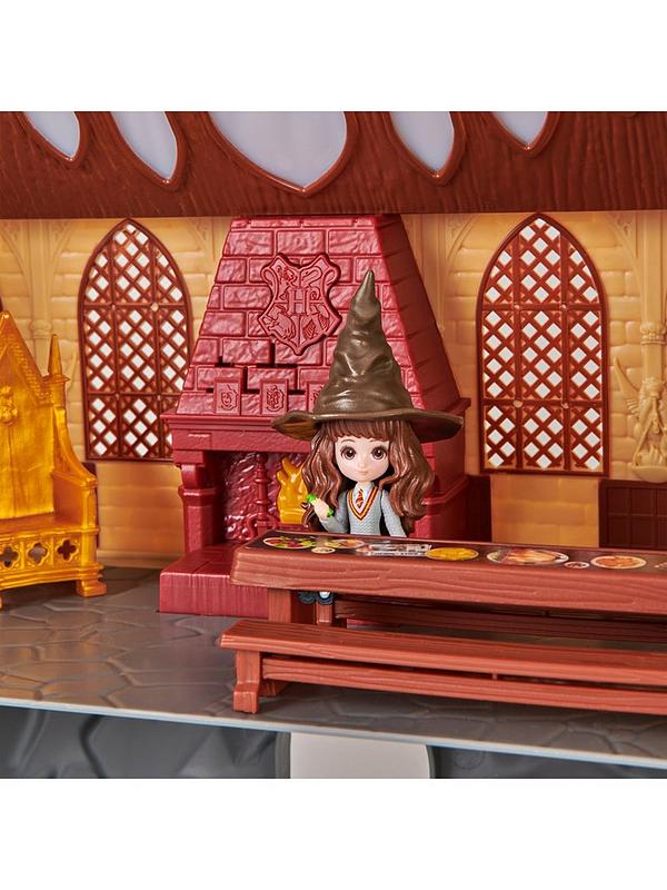 Image 4 of 5 of Harry Potter Wizarding World Magical Minis Hogwarts Castle