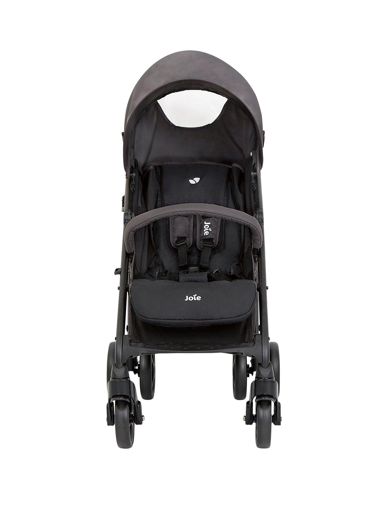 Pushchairs with best sale footmuff and raincover