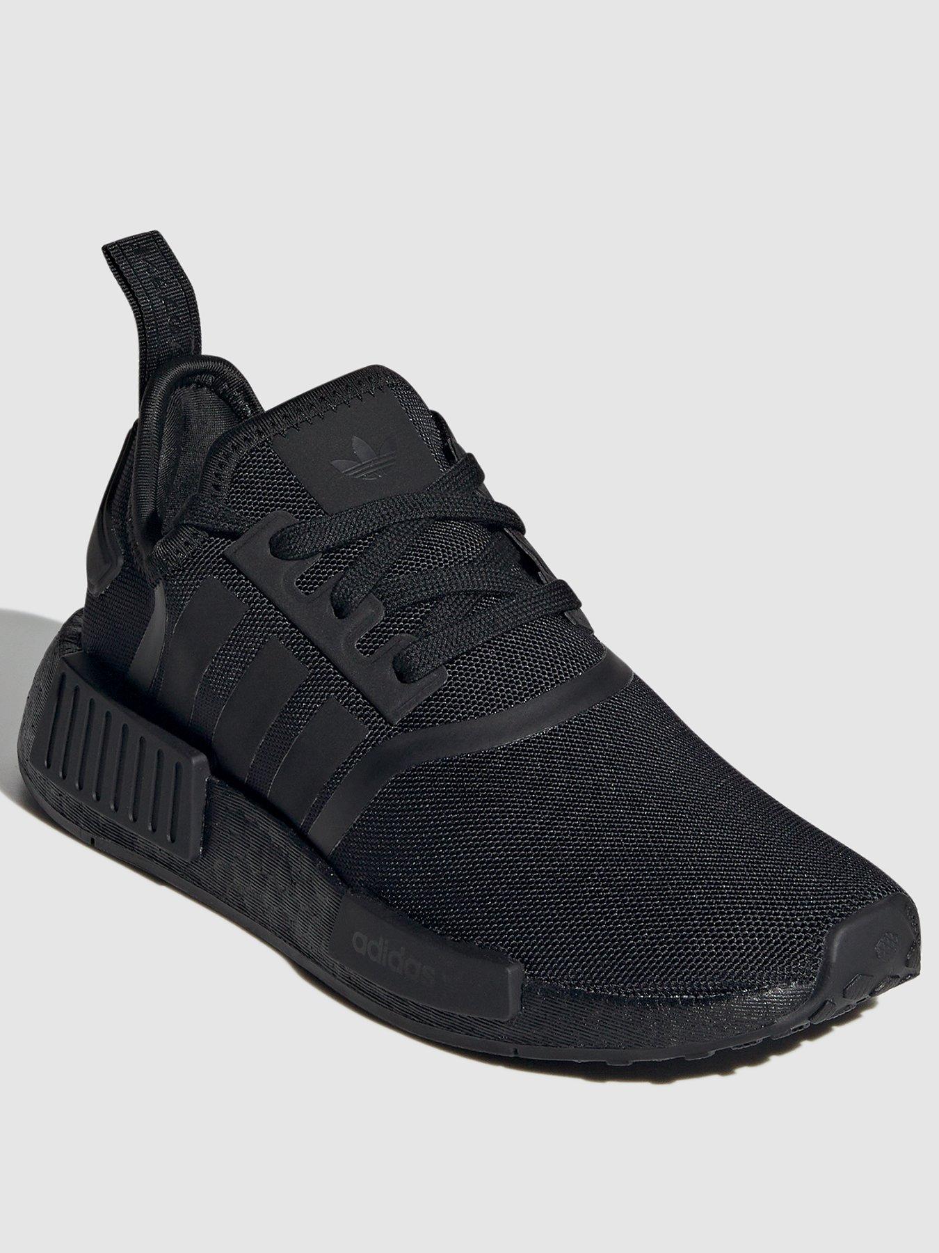 Adidas nmd sales junior sale