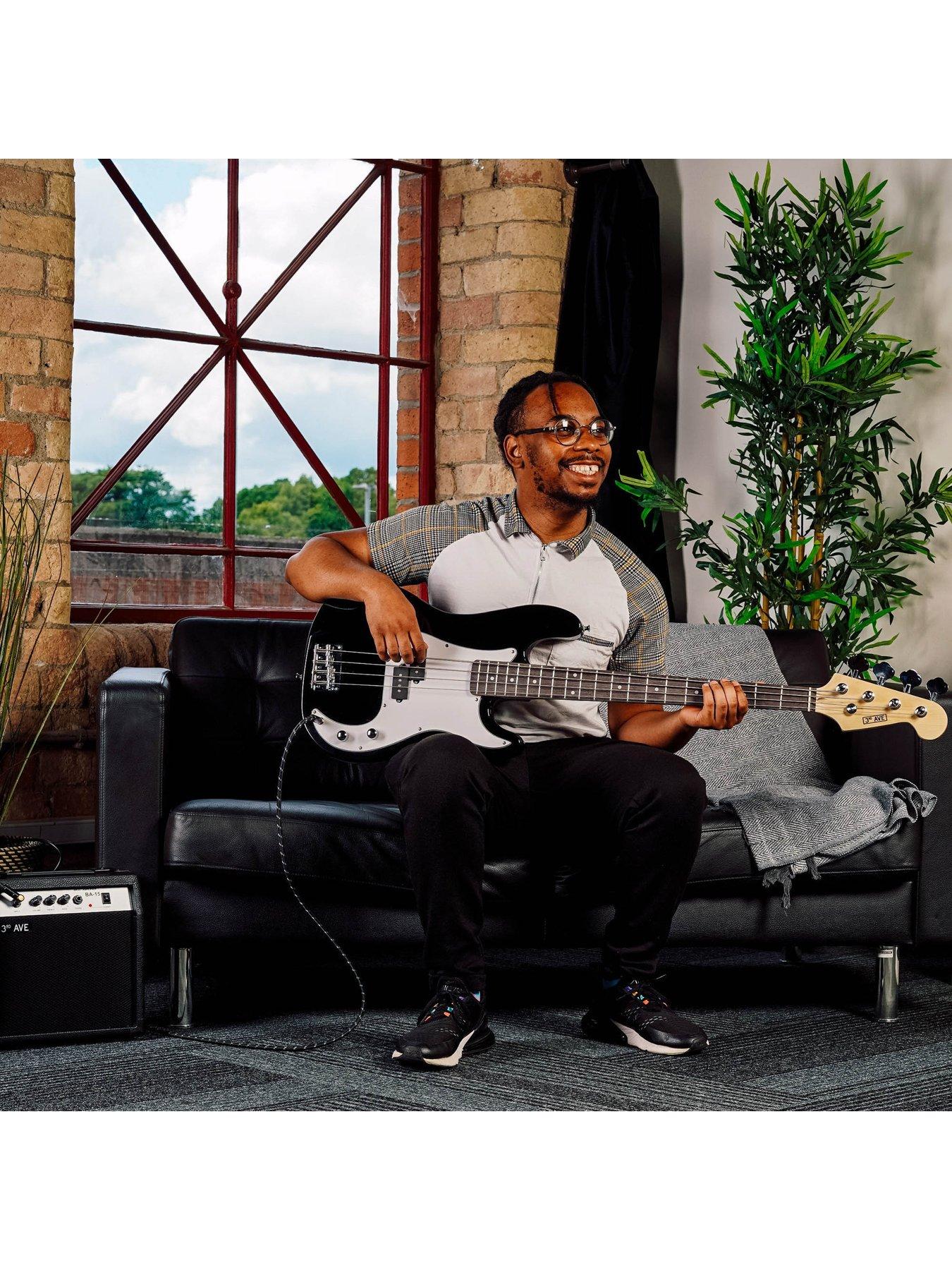 Image 5 of 6 of 3rd Avenue Full Size Bass Guitar Ultimate Kit with 15W Amp - 6 Months FREE Lessons - Black