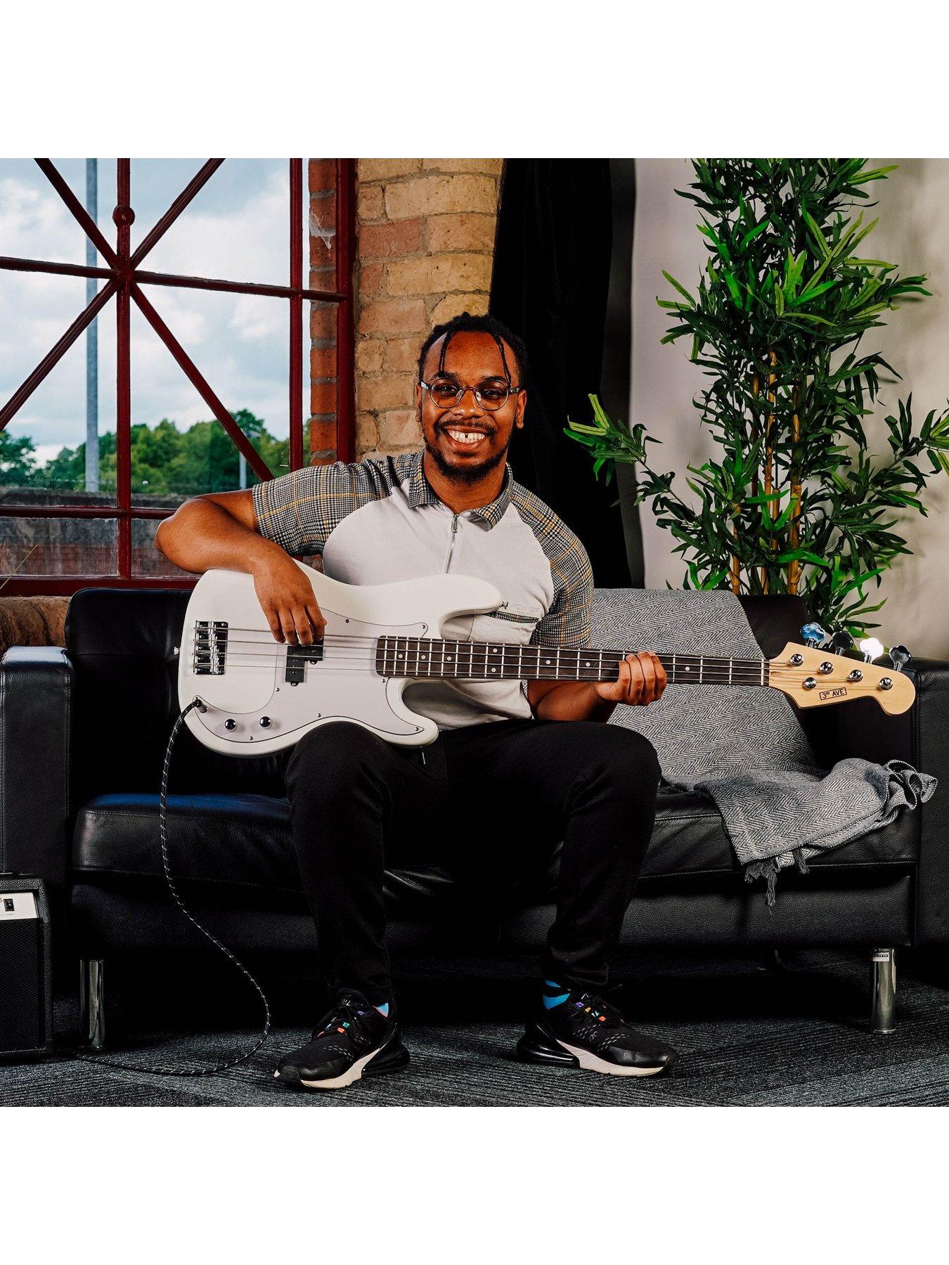 Image 5 of 6 of 3rd Avenue Full Size Bass Guitar Ultimate Kit with 15W Amp - 6 Months FREE Lessons - White