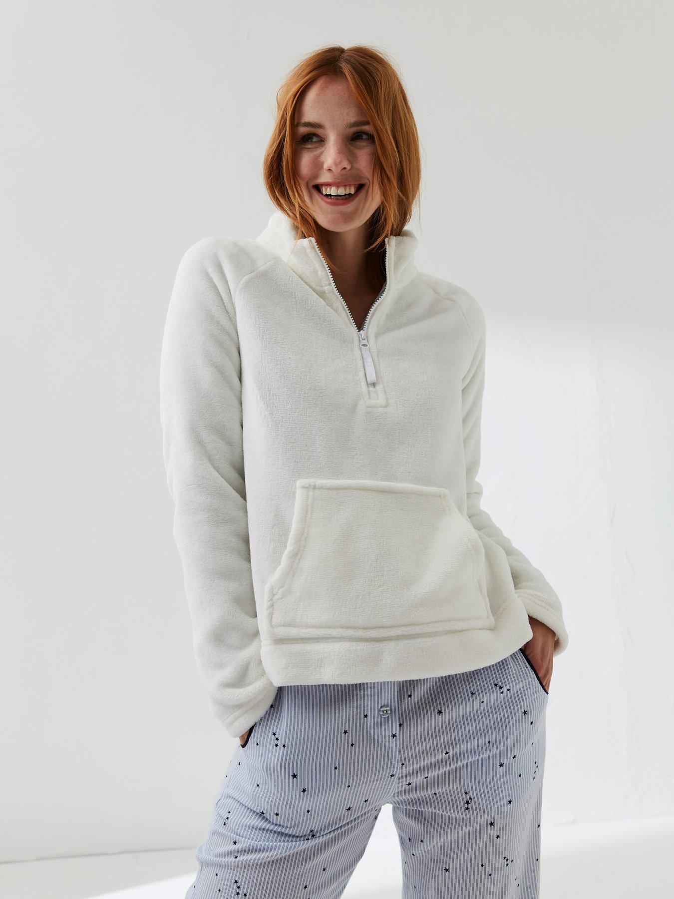  Coniston Snuggle Top - Ivory