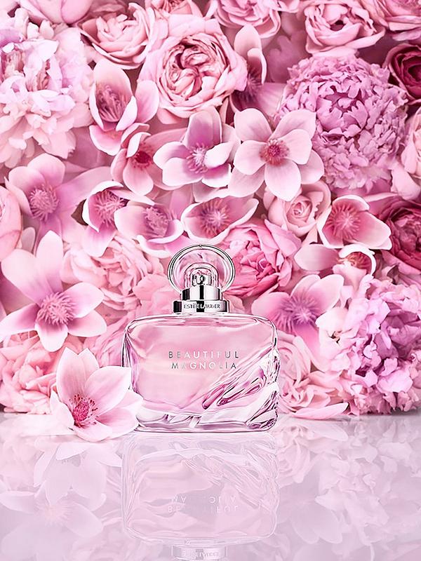 Image 2 of 3 of Estee Lauder Beautiful Magnolia Eau de Parfum 30ml&nbsp;