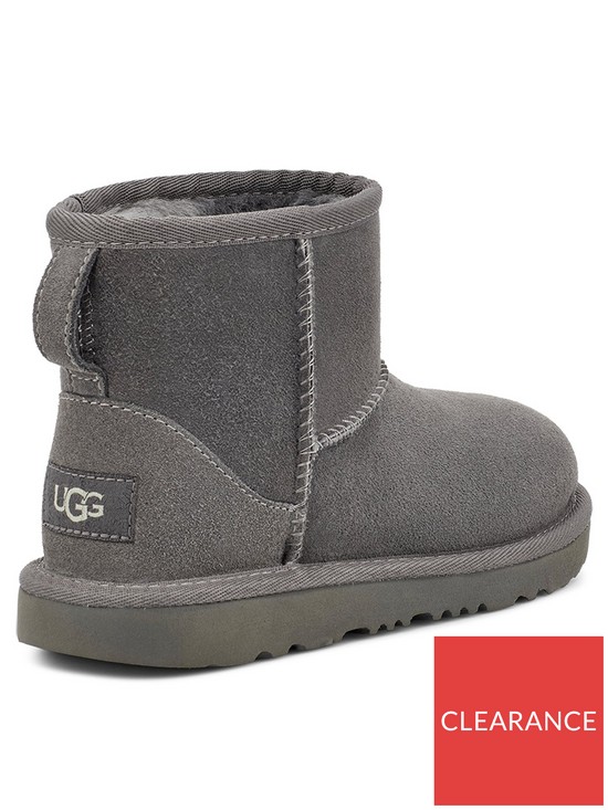 stillFront image of ugg-classic-mini-ii-girls-boots-grey