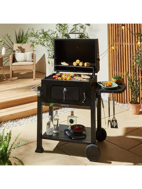 stillFront image of american-style-charcoal-grill-bbq