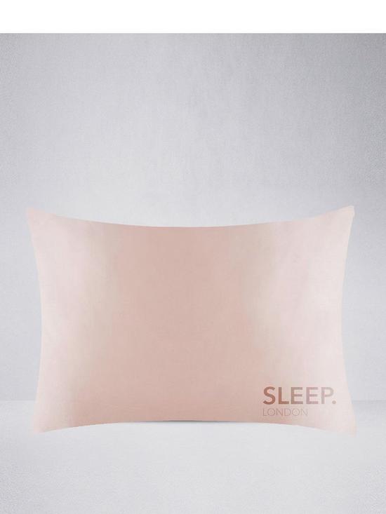 stillFront image of sleep-london-silk-set-pink