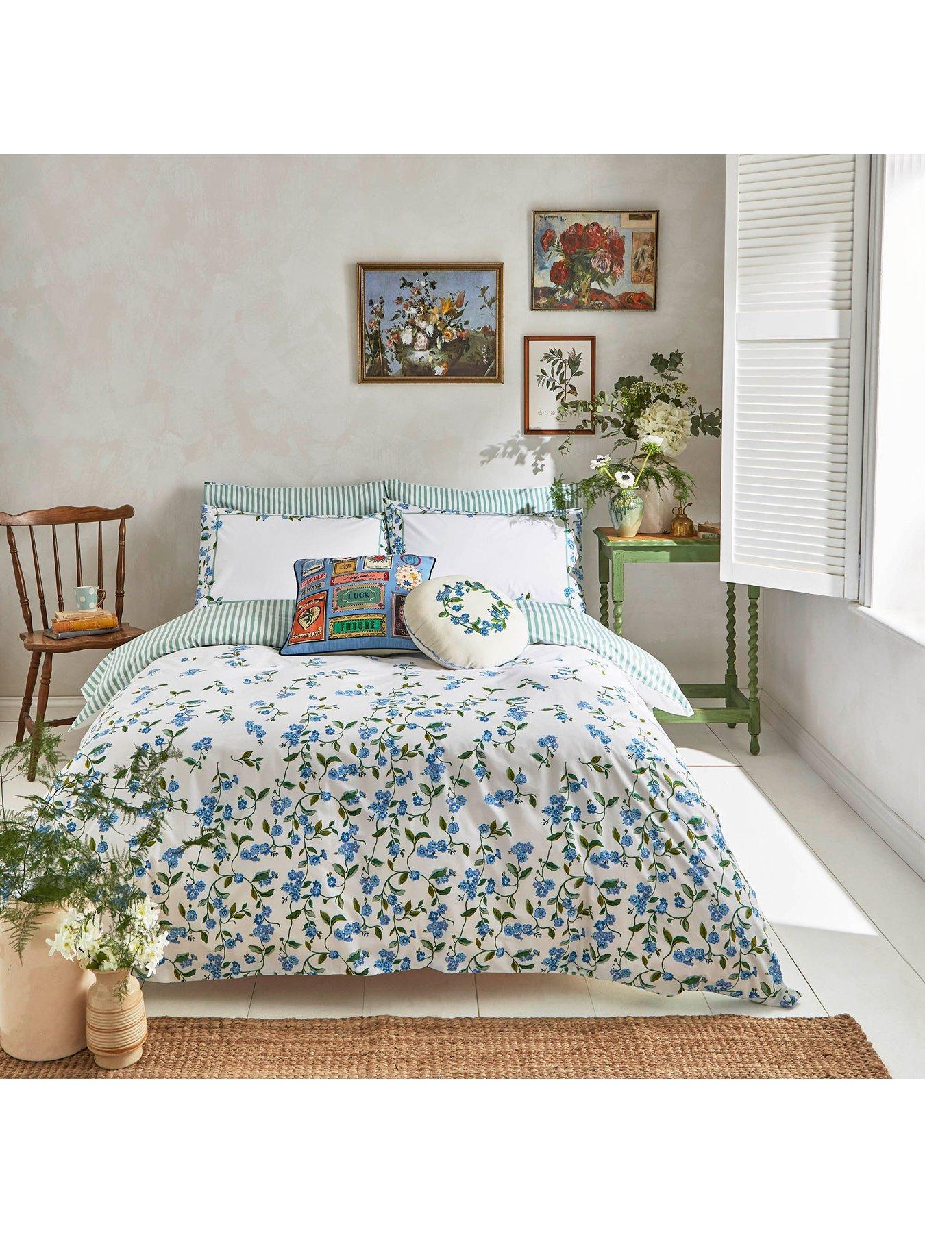 Product photograph of Cath Kidston Forget Me Not Duvet Set - Db - Blue from very.co.uk