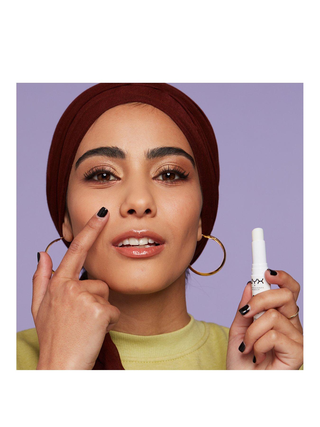 Image 2 of 6 of NYX PROFESSIONAL MAKEUP Blurring Vitamin E Infused Pore Filler Face Primer Stick