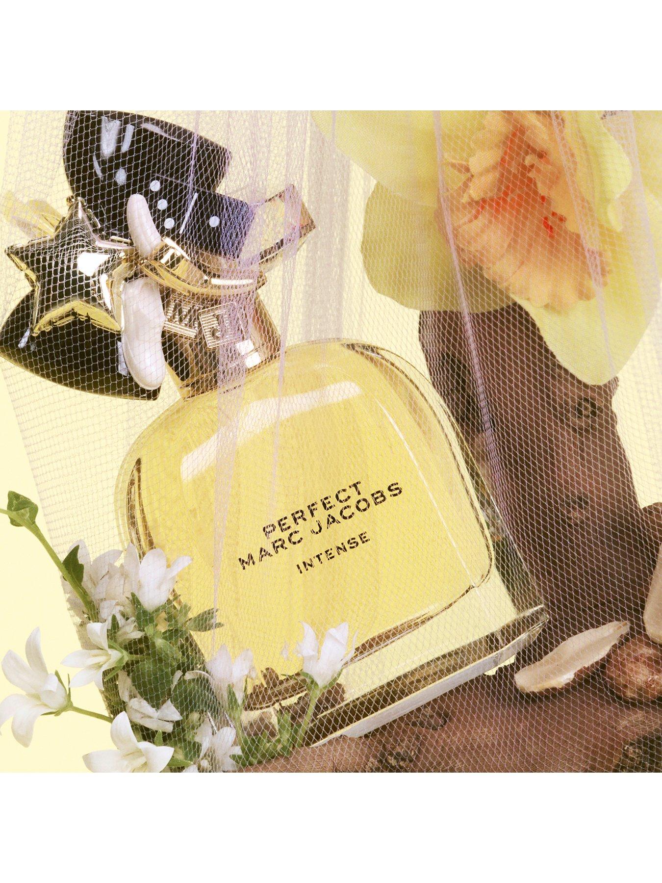 Image 2 of 6 of MARC JACOBS Perfect Intense Eau de Parfum 50ml