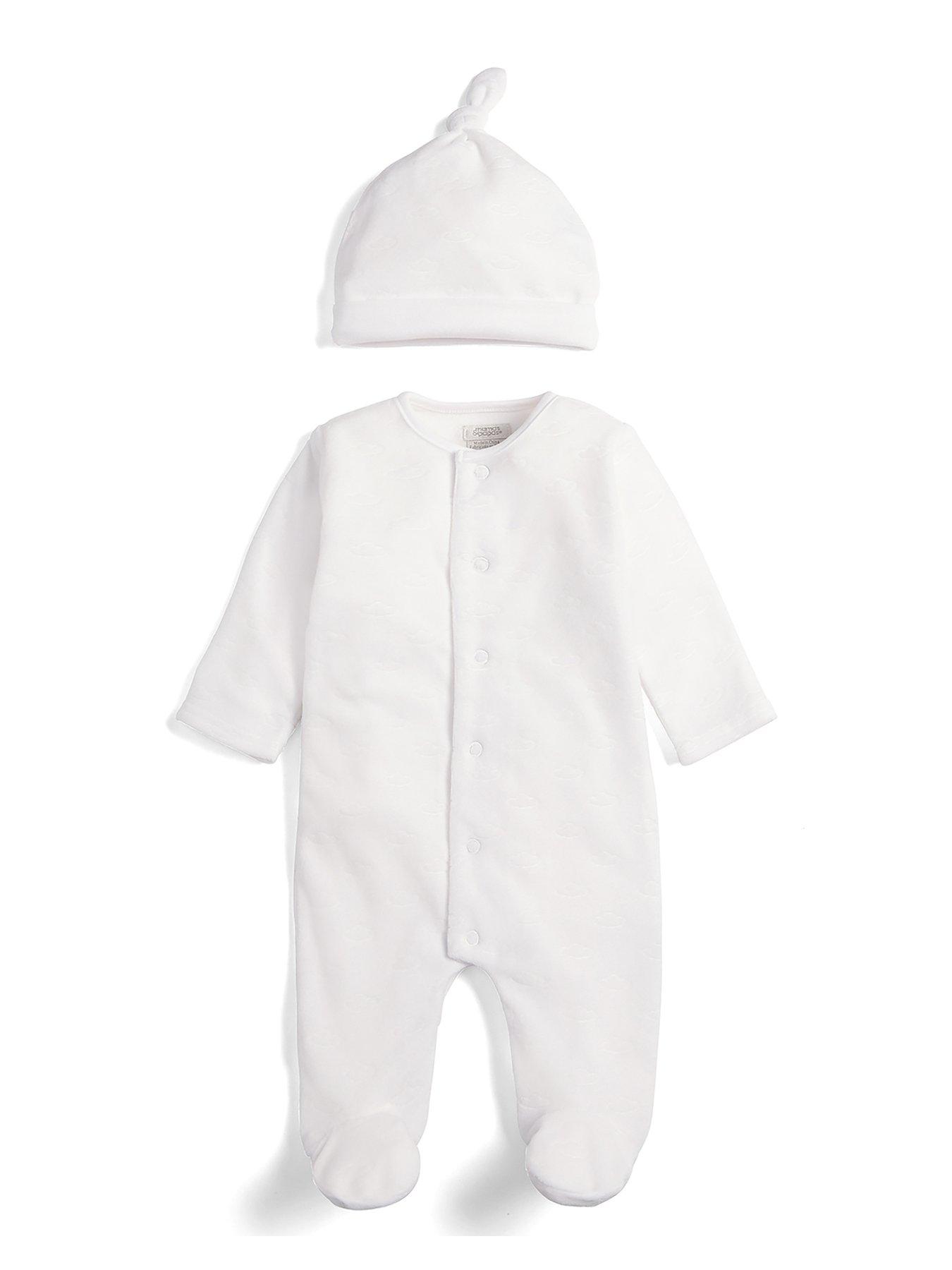 Baby sleepsuit with store hat