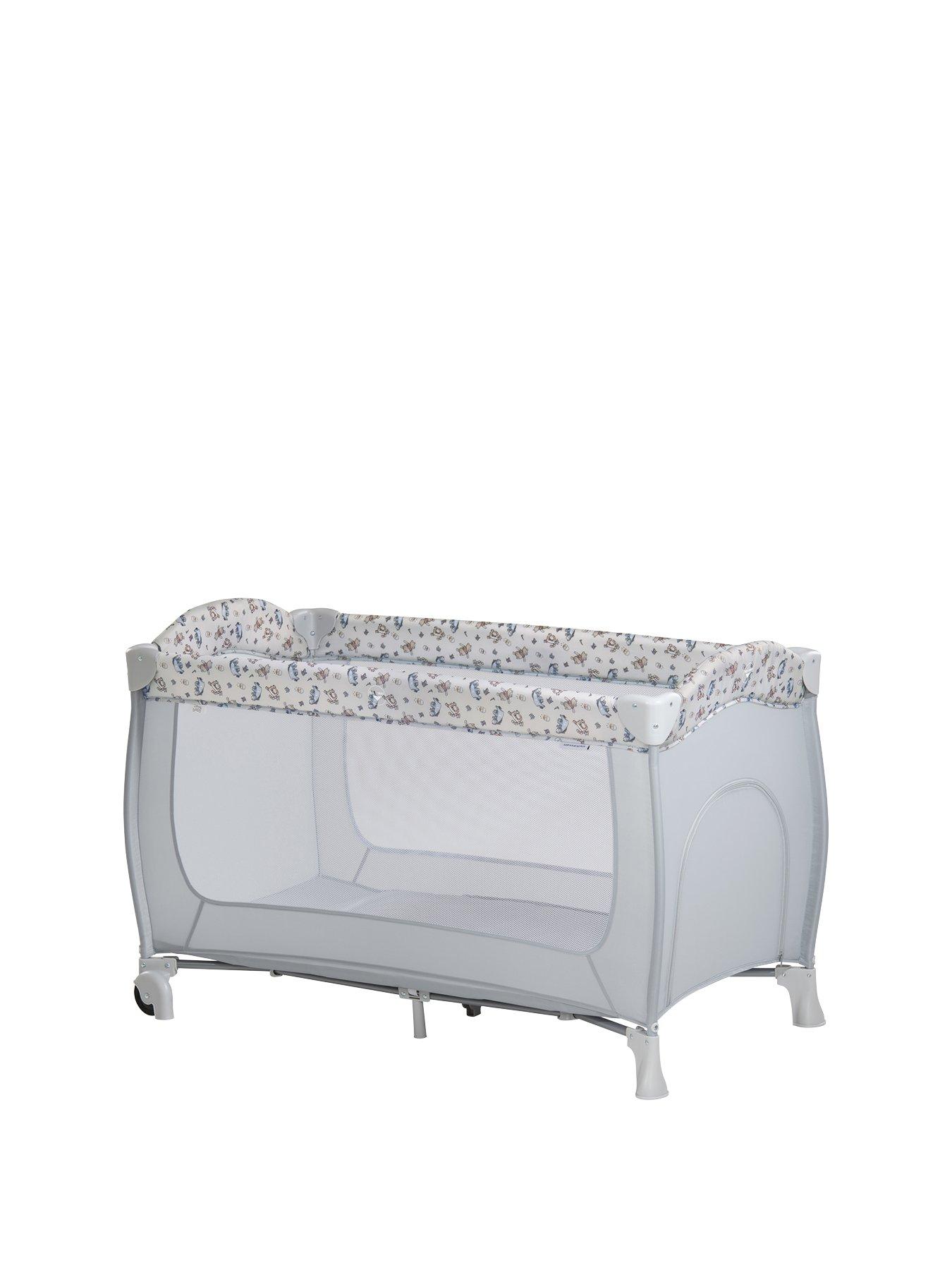 Hauck Sleep N Play Go Plus Travel Cot Winnie The Pooh Exploring very