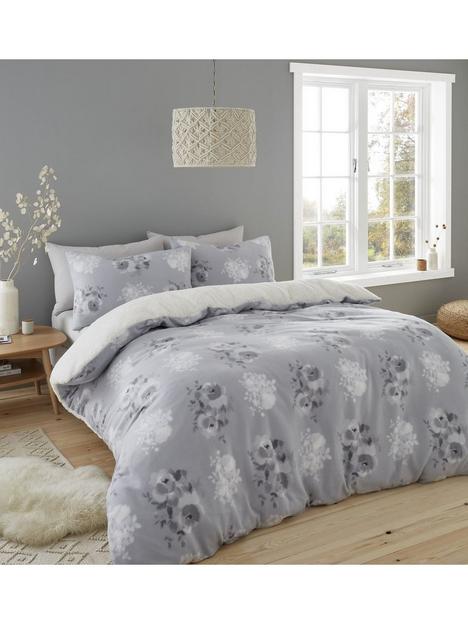 catherine-lansfield-cosy-painterly-floral-duvet-cover-set-grey