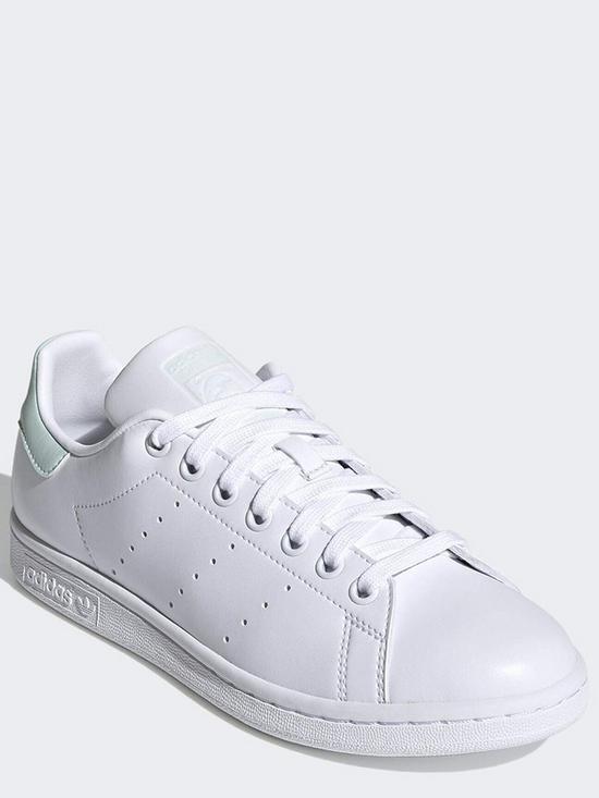 stillFront image of adidas-originals-stan-smith-shoes-white