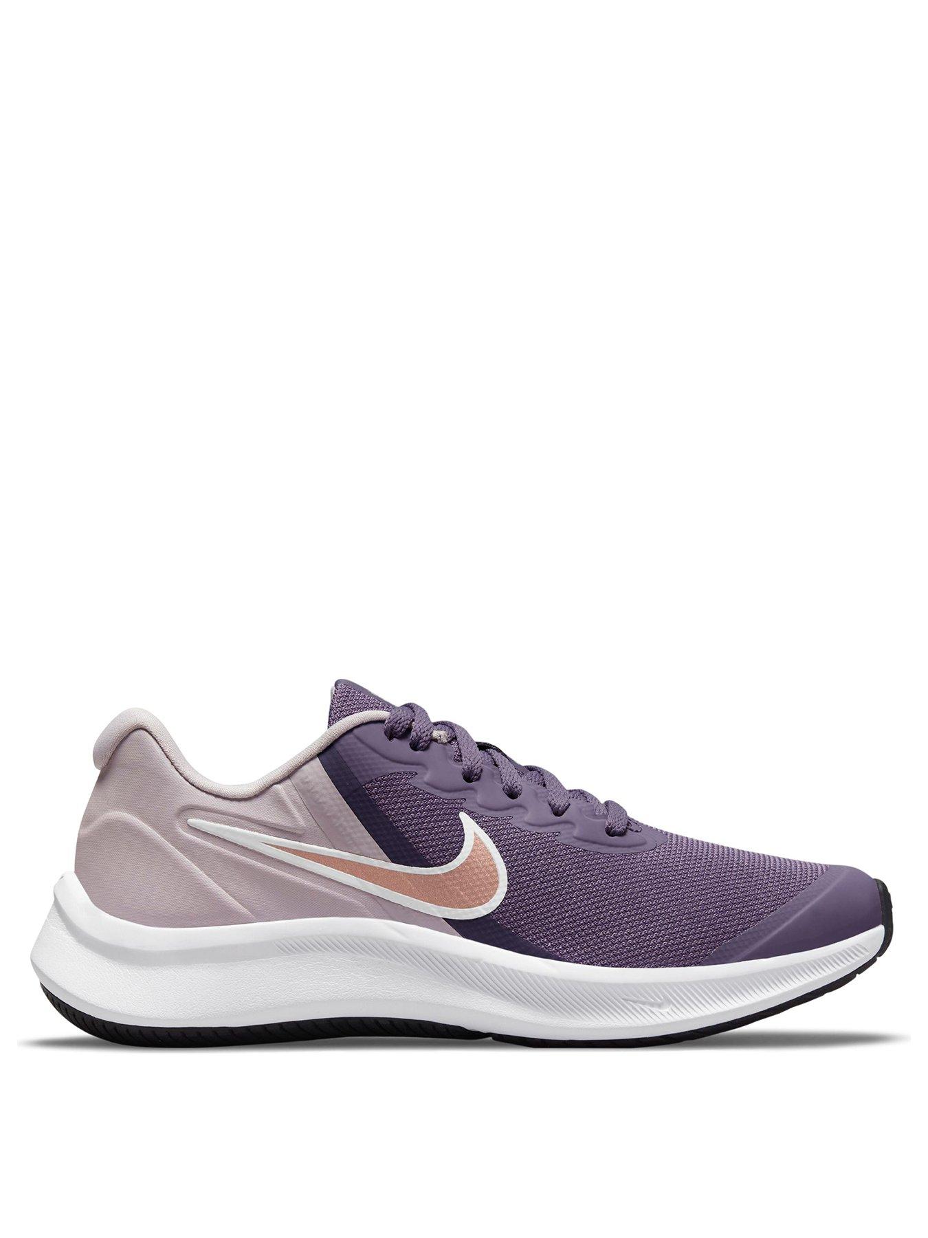 nike star runner size 4