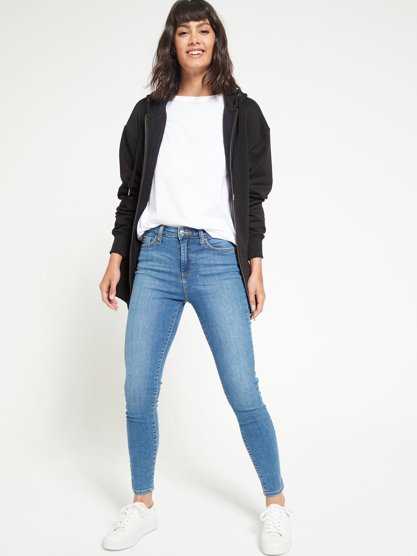 Image 3 of 4 of Everyday The Essential Oversized Zip Through Hoodie - Black