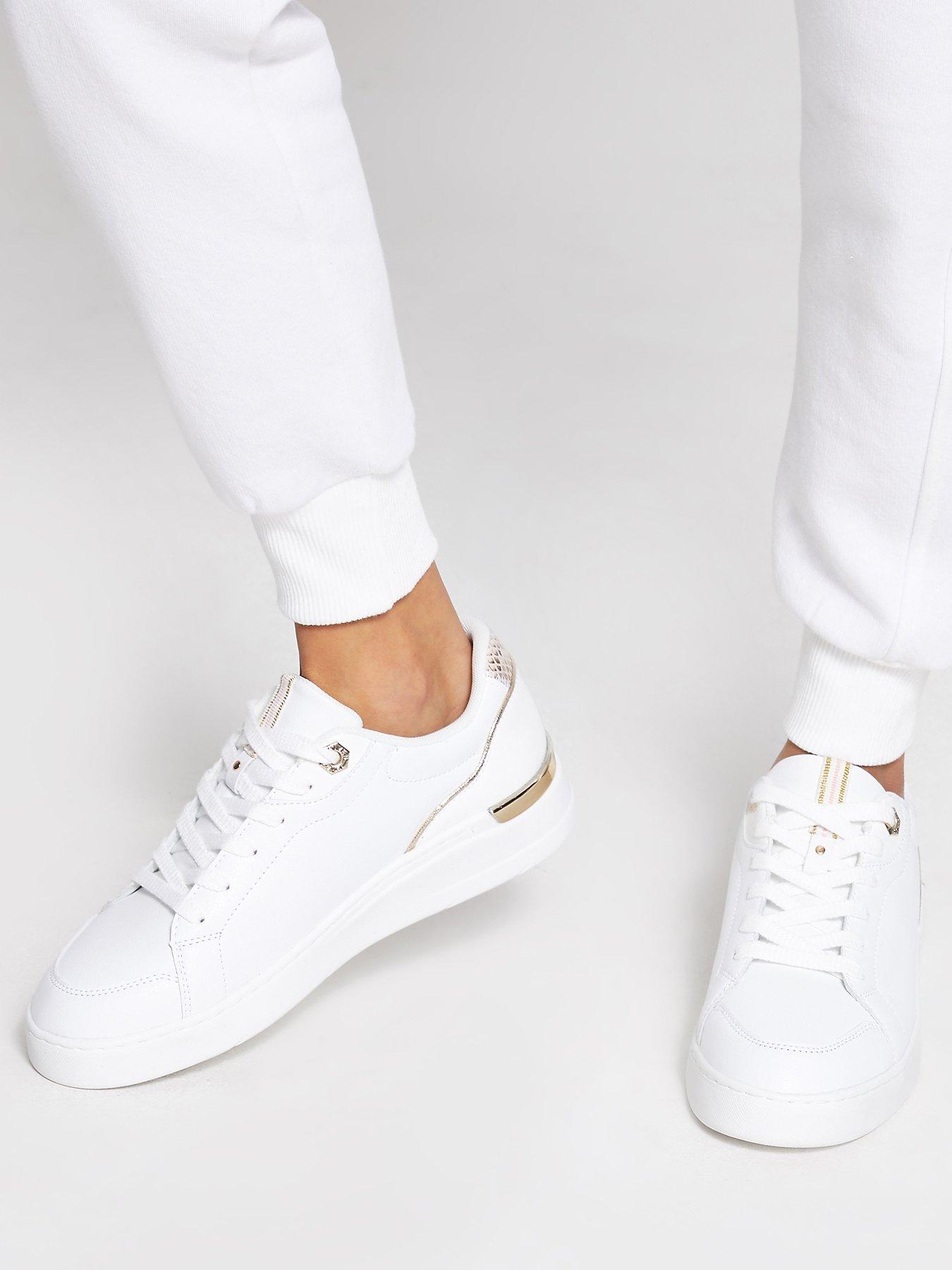 isla action leather platform trainer