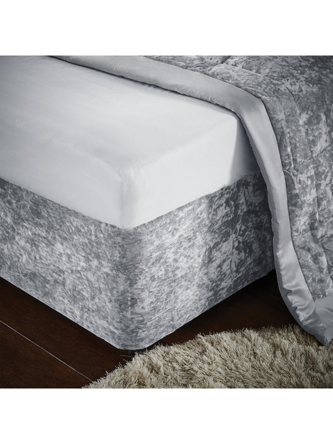 Catherine Lansfield Crushed Velvet Divan Base Wrap