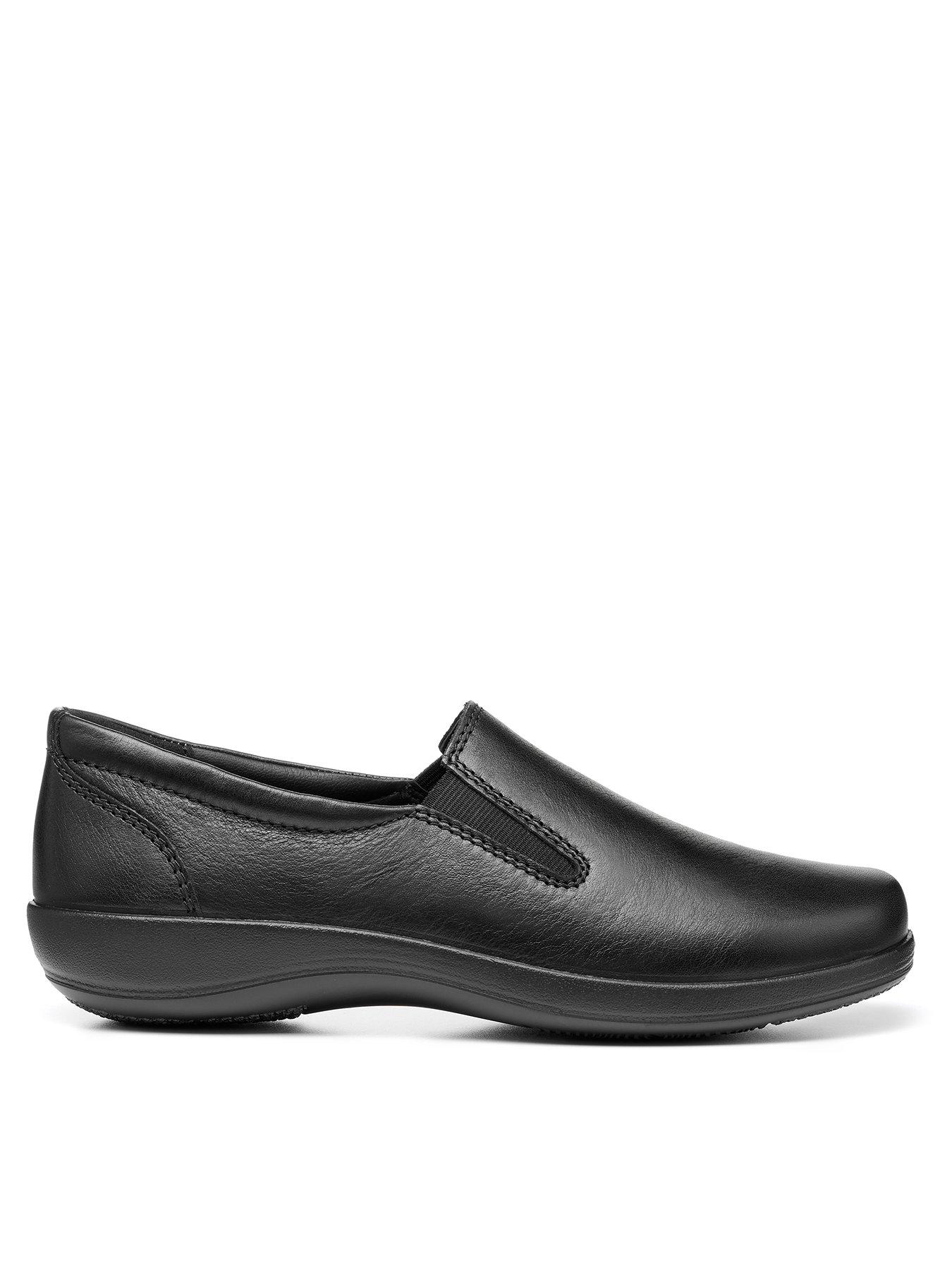 Extra wide flat store shoes