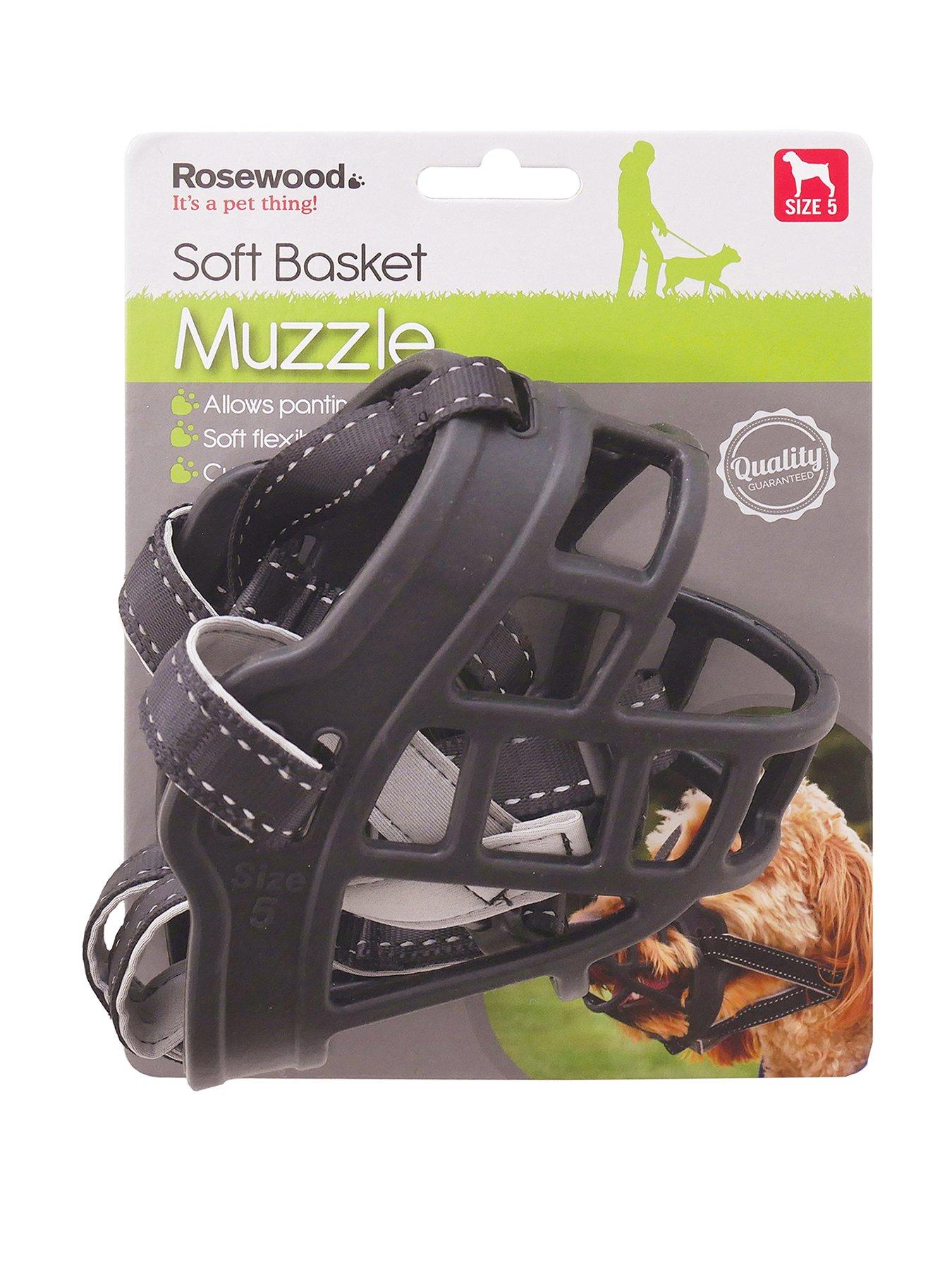 Coastal soft outlet basket muzzle