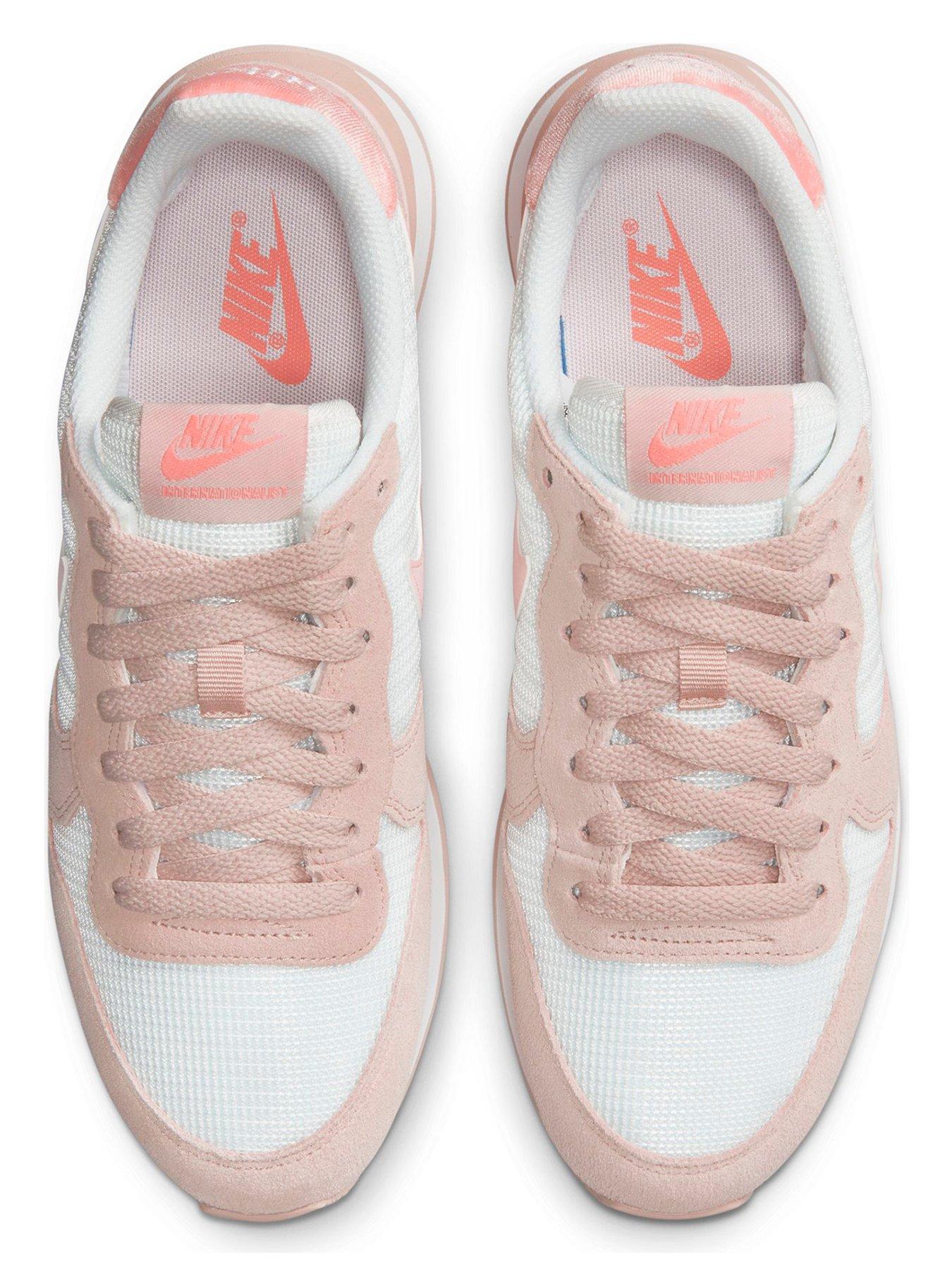 Nike Internationalist Pink White Very