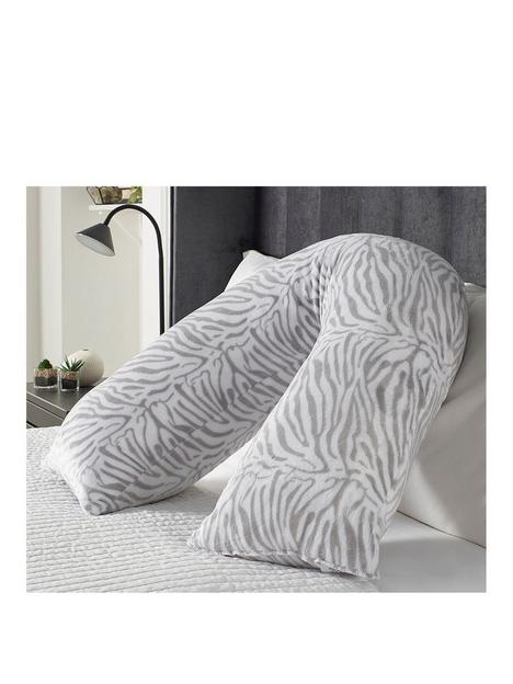 everyday-collection-everyday-animal-print-v-shaped-pillow