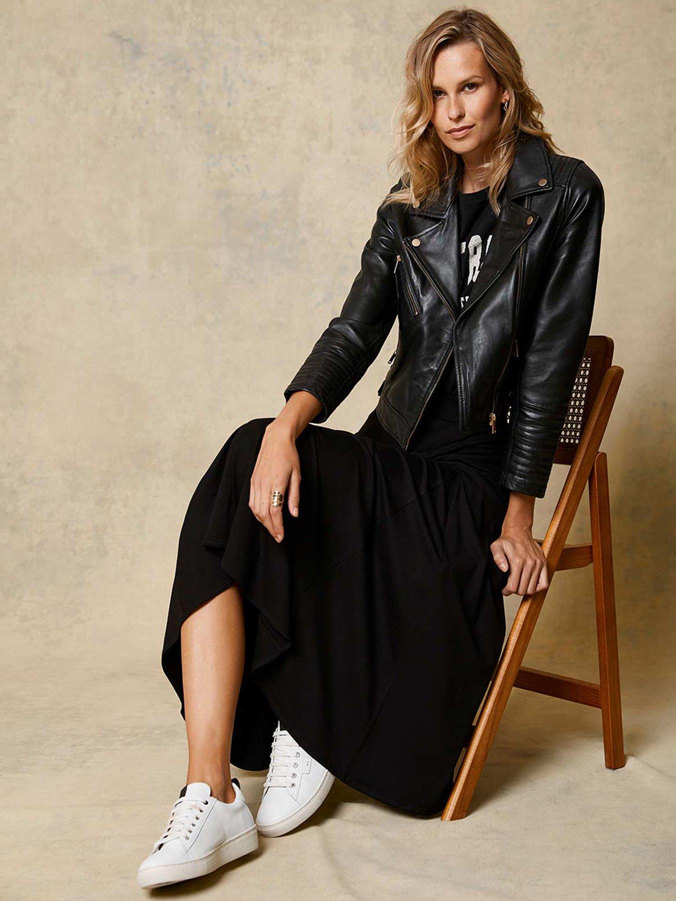 Black jersey shop flare skirt