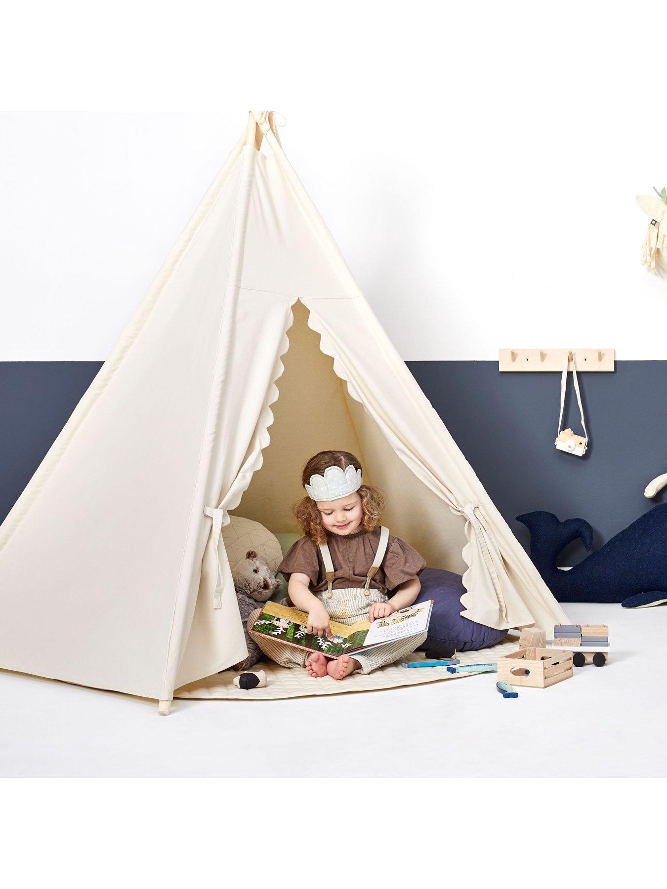 Image 6 of 6 of The Little Green Sheep Teepee Play Tent - Linen