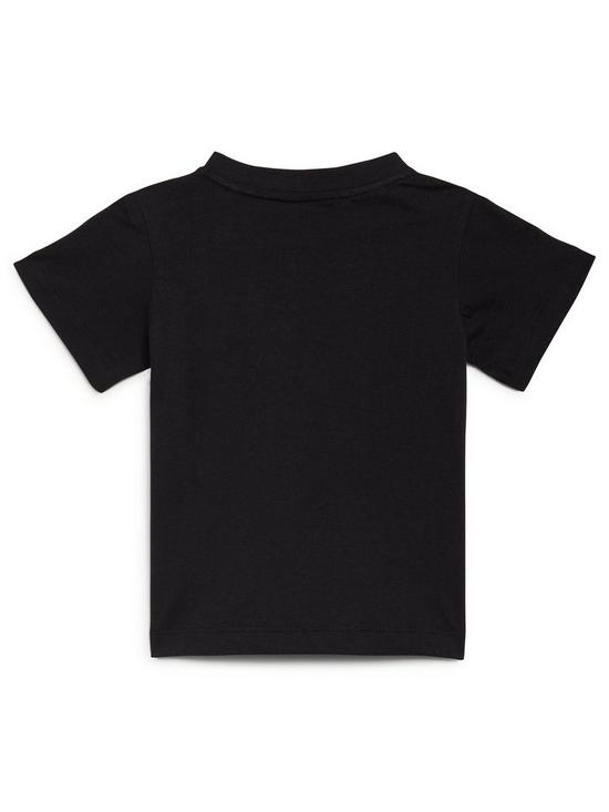 back image of adidas-originals-infant-unisex-essentials-t-shirt-black
