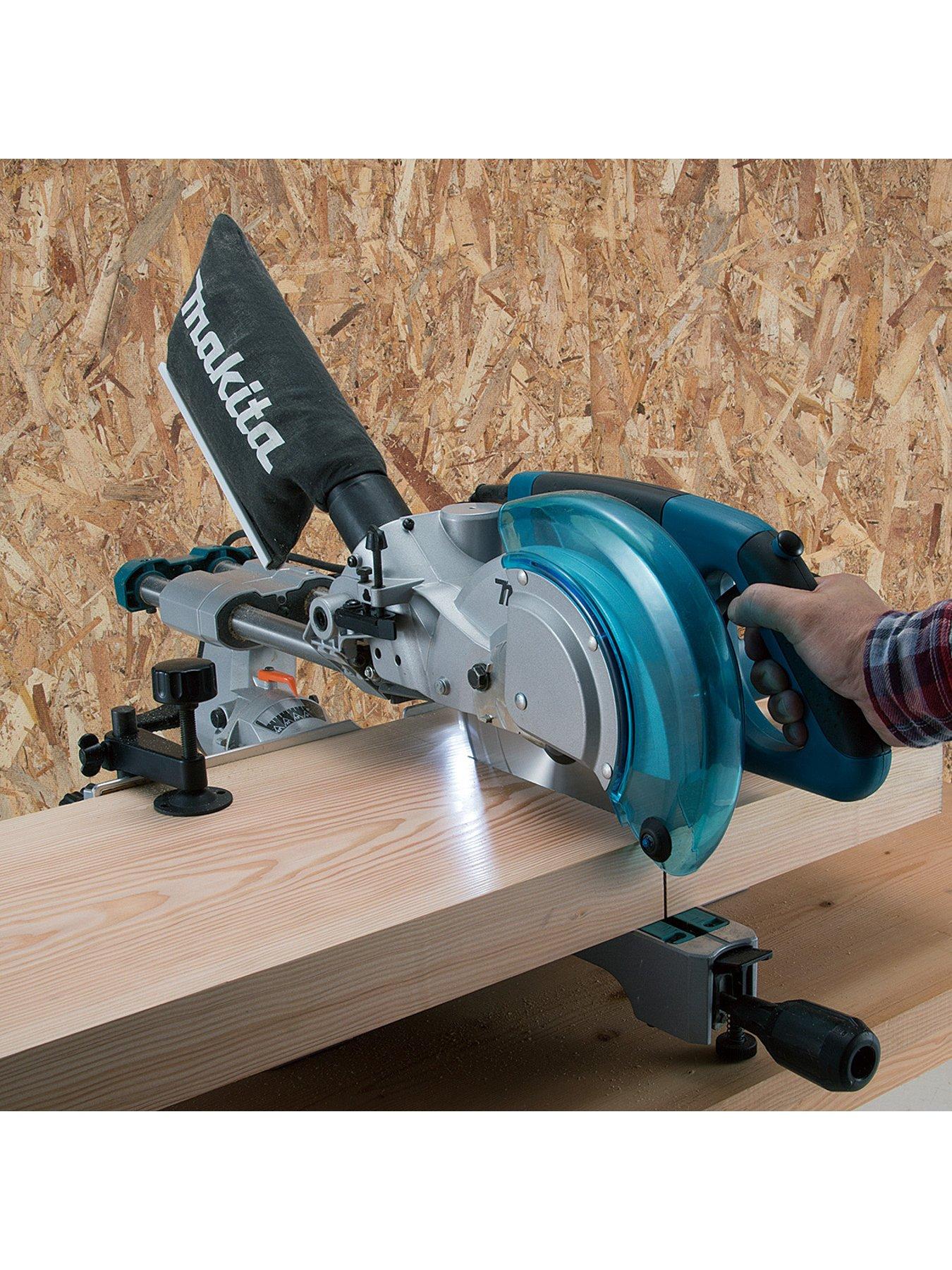 Makita 216mm sliding on sale mitre saw