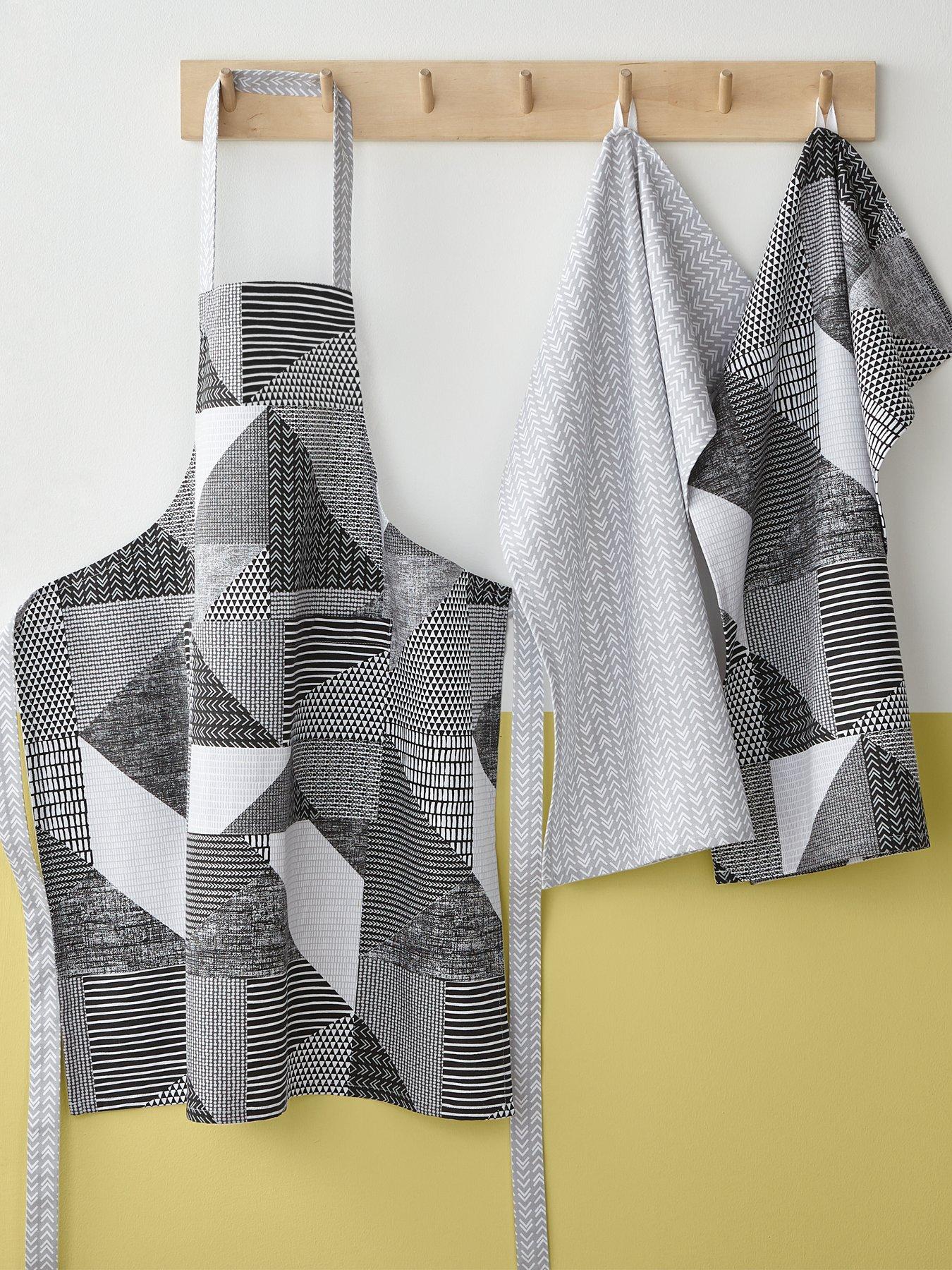 Image 2 of 4 of Catherine Lansfield Larsson Geo Apron in Grey