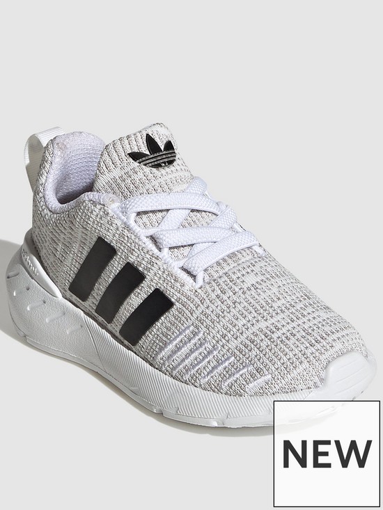 front image of adidas-originals-infant-swift-run-22-whiteblack