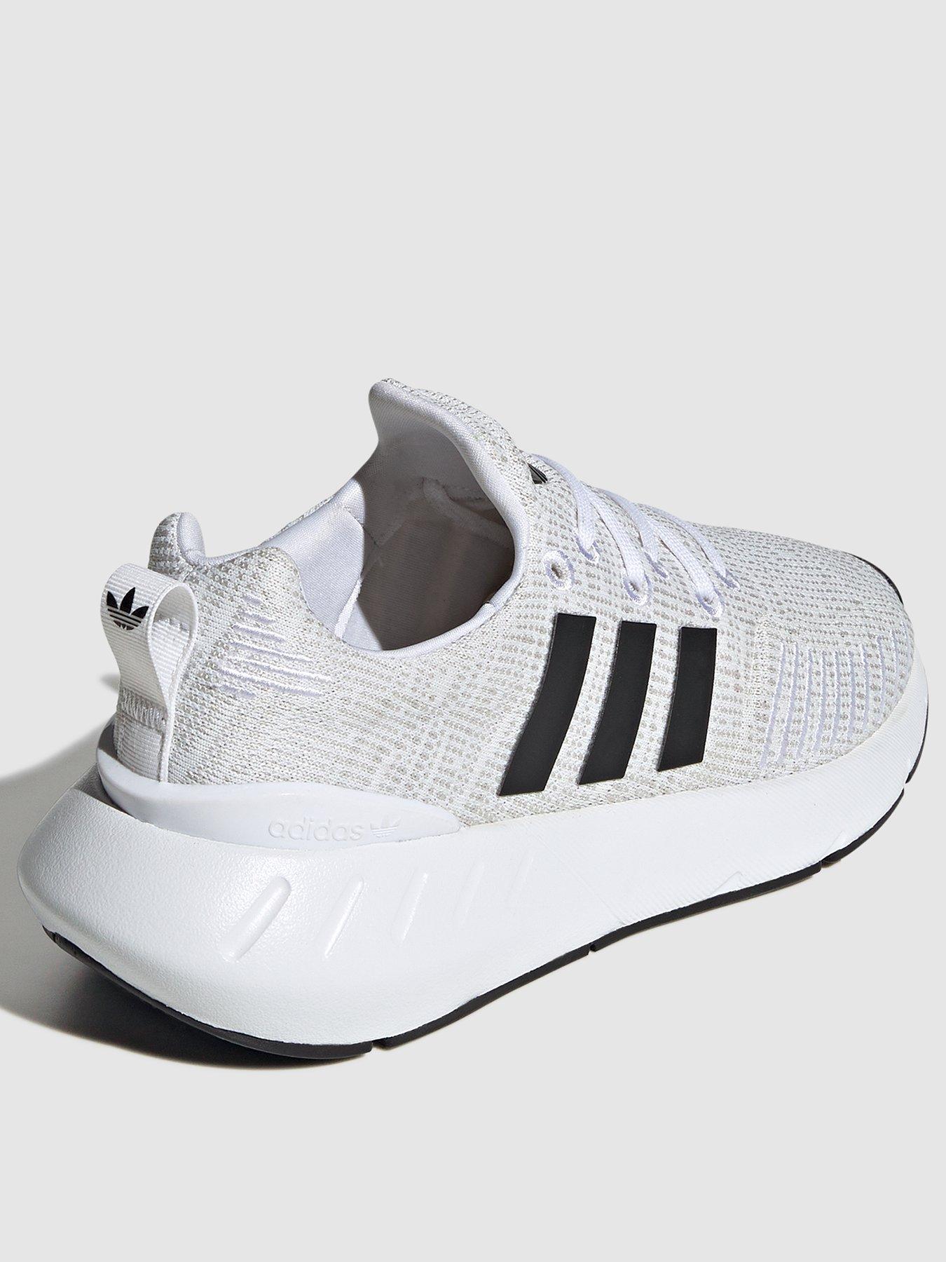 Adidas originals swift 2025 run white junior