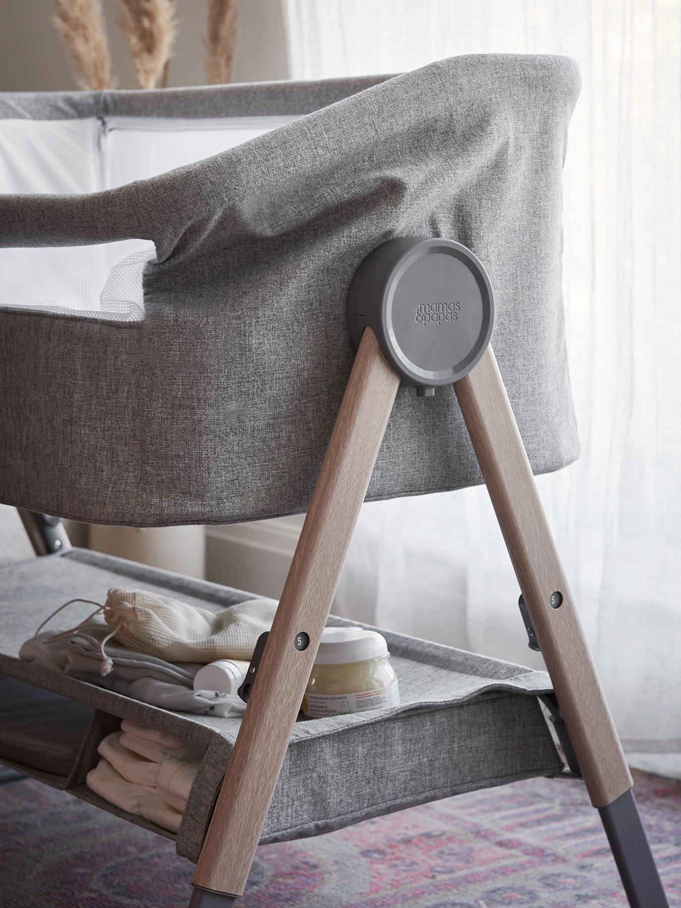 Image 4 of 8 of Mamas & Papas Lua Bedside Crib