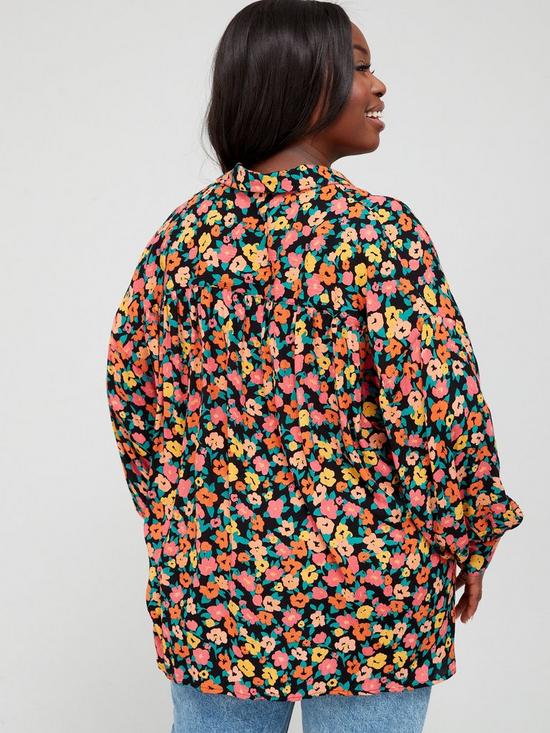 stillFront image of v-by-very-curve-printed-floral-long-sleeve-shirt