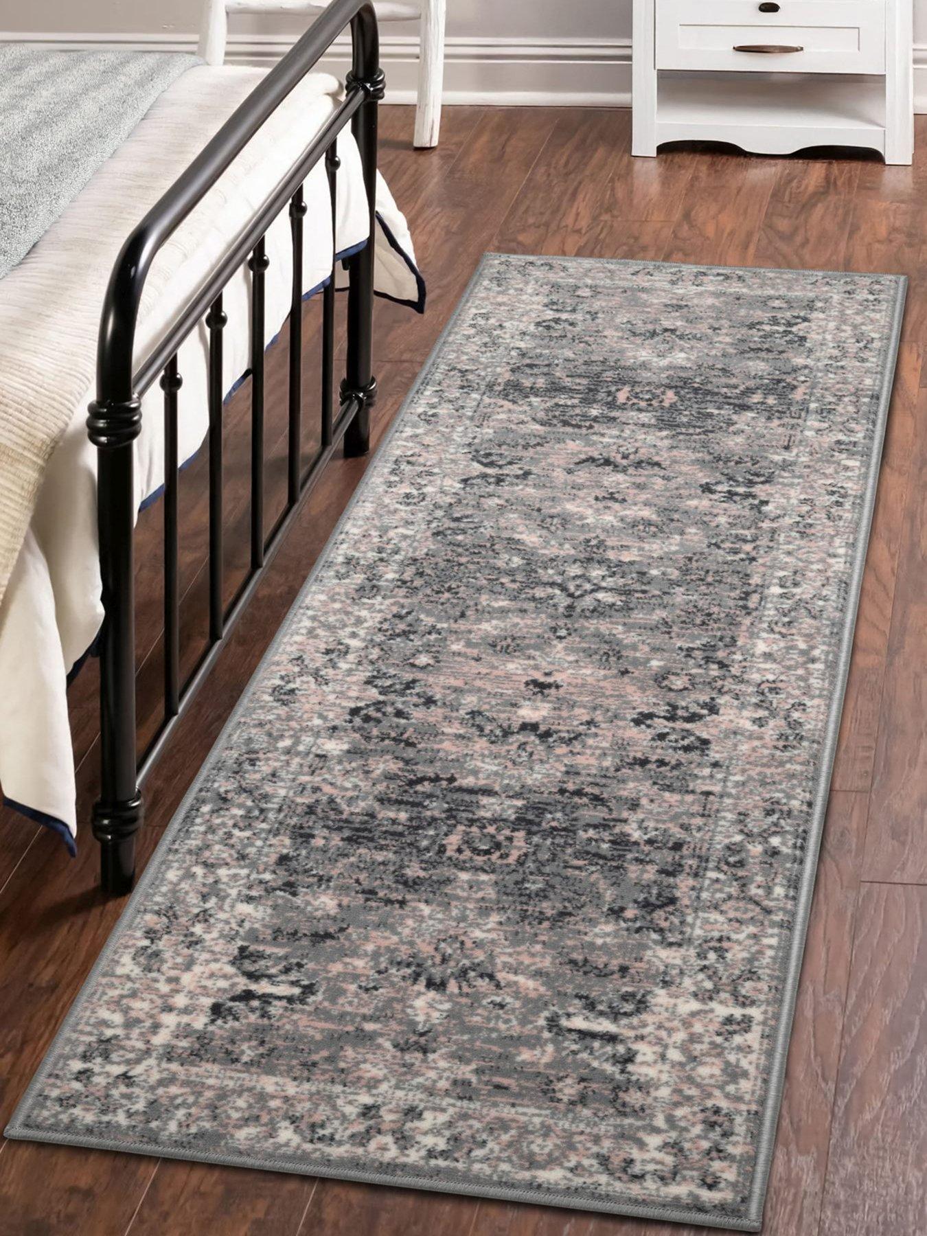undefined Maestro Grey Runner