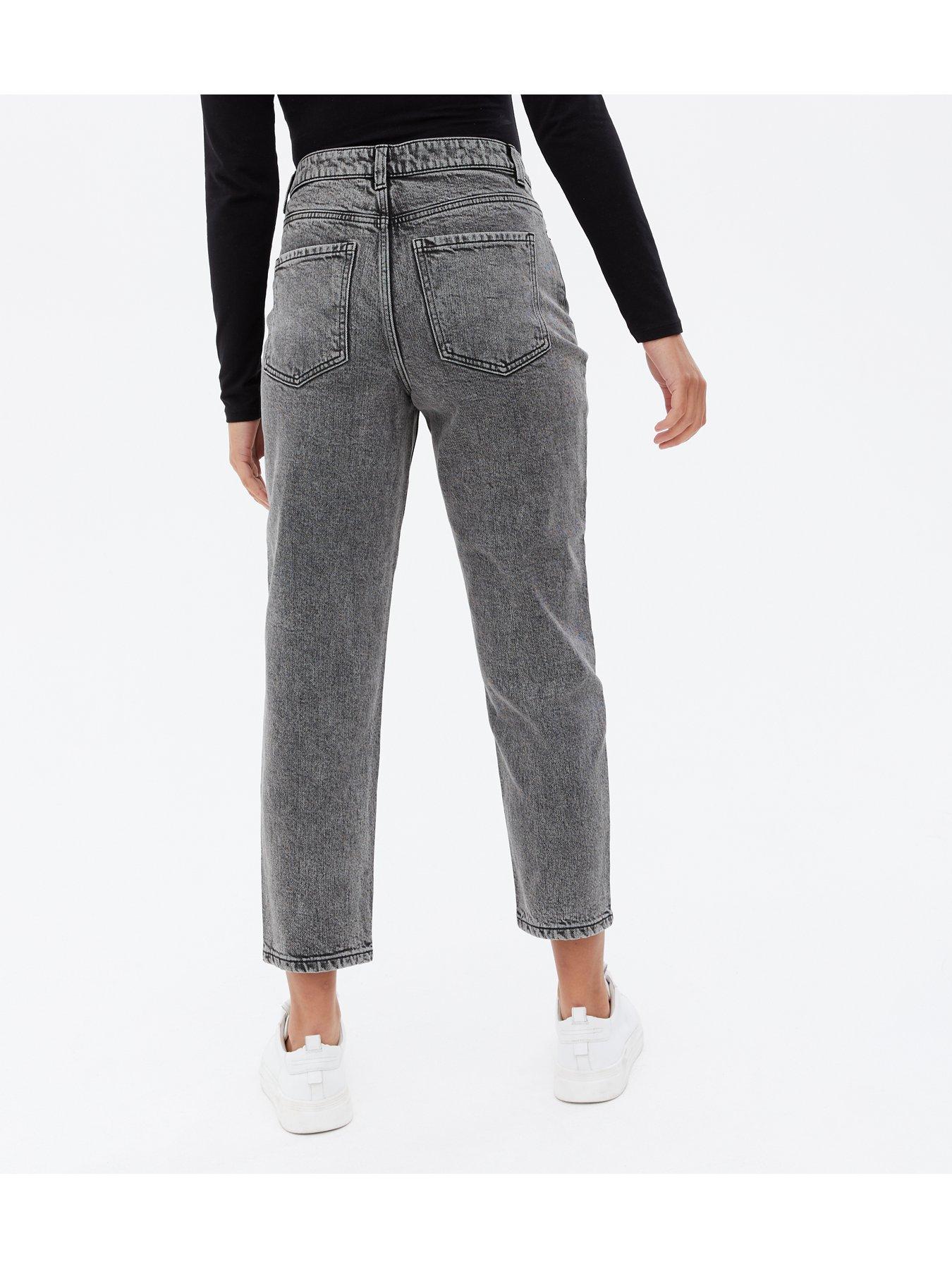 black washed mom jeans