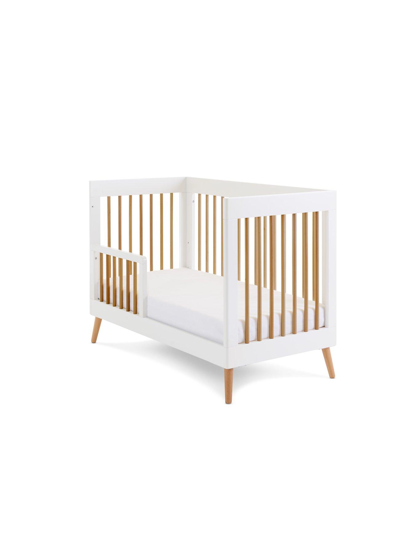 Image 4 of 7 of Obaby Maya Mini 3 Piece Room Set - White/Natural