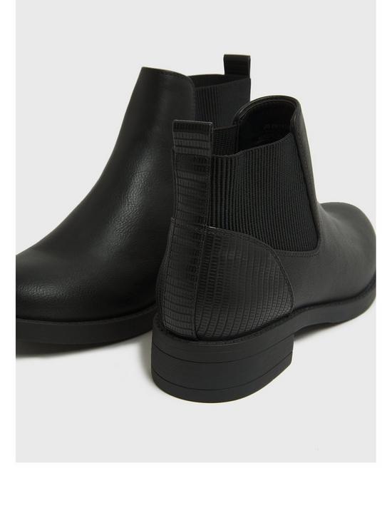 stillFront image of new-look-915-girls-black-round-toe-chelsea-boots