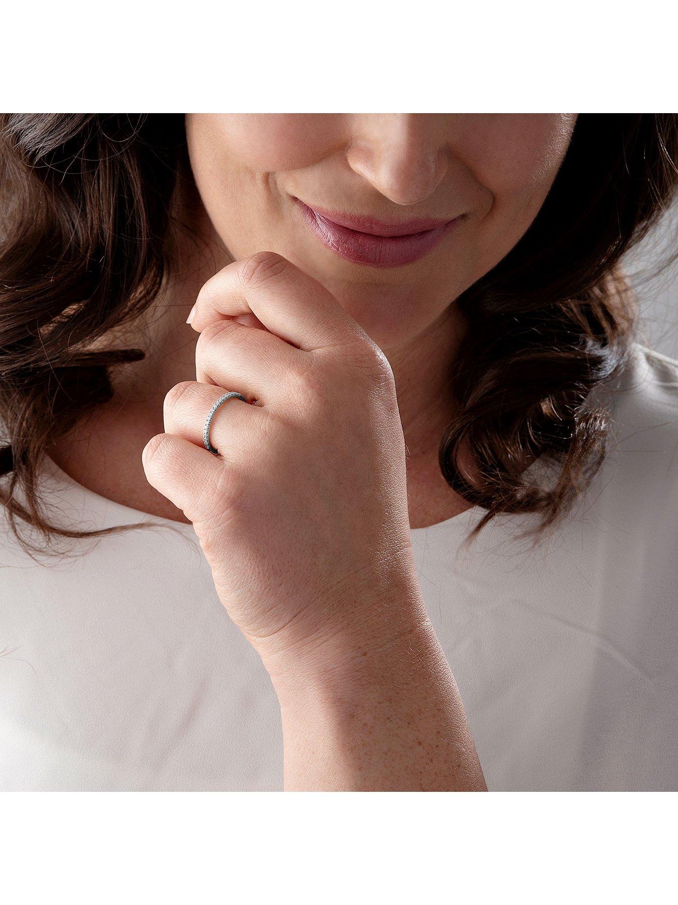 Image 4 of 5 of Beaverbrooks Platinum Diamond Wedding Ring