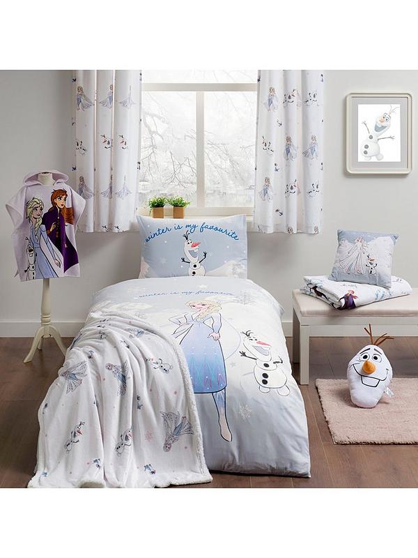 40 x 50 Disneys Frozen,All About Olaf 3D Pillow and Throw Set 