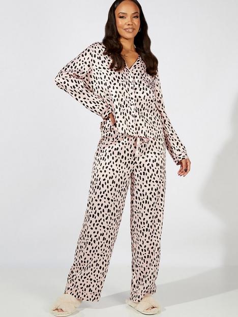 boux-avenue-printed-satin-revere-pyjama-leopardnbsp