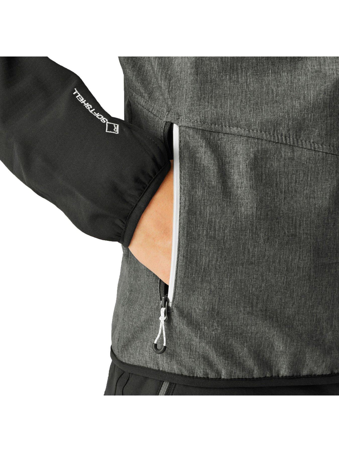 Image 4 of 6 of Regatta Arec III&nbsp;Softshell Jacket - Grey