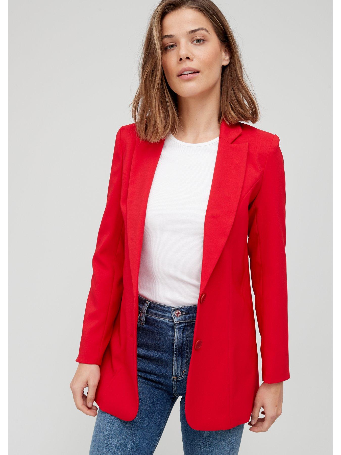 red jacket women