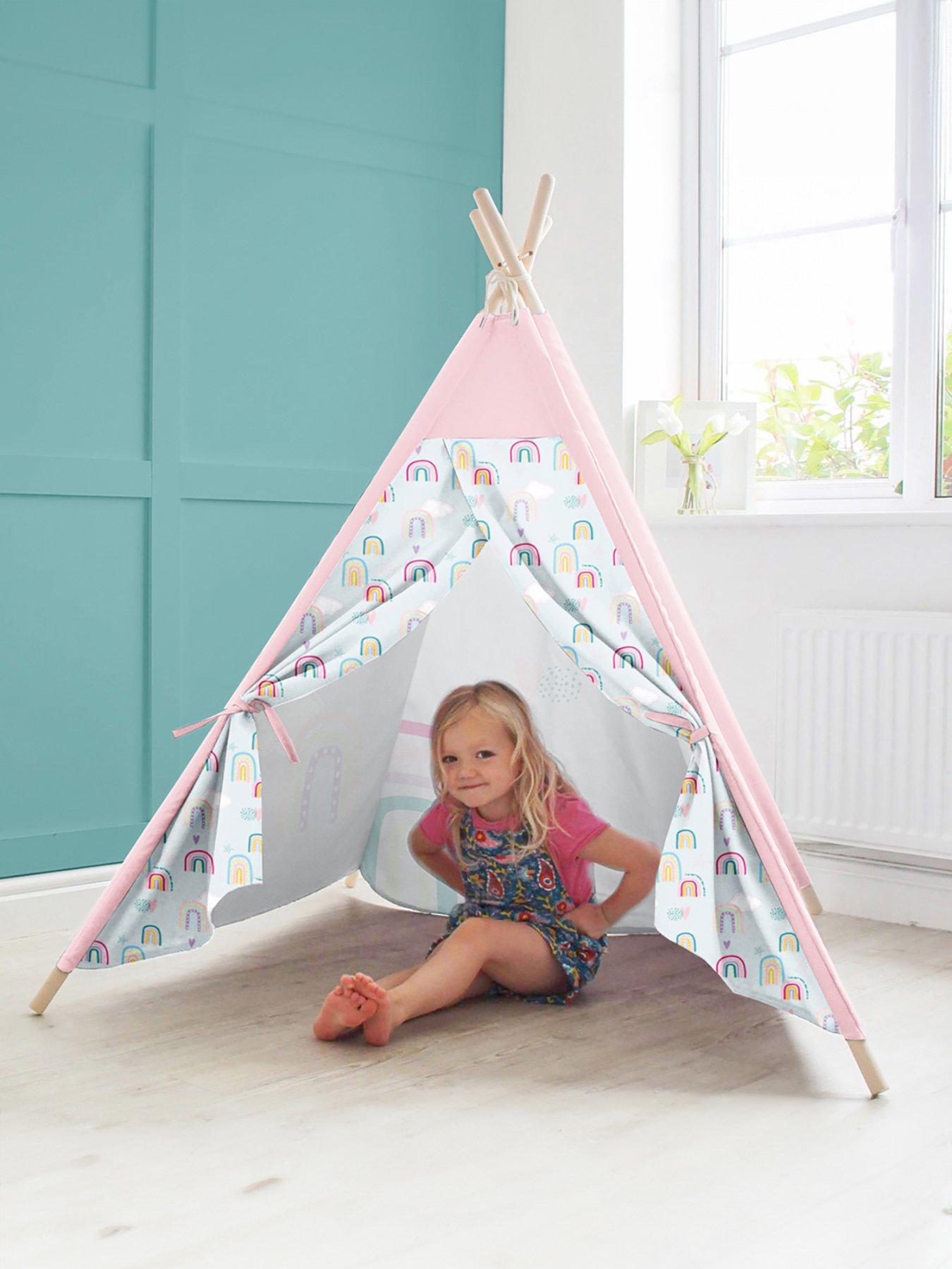 Little boy outlet teepee