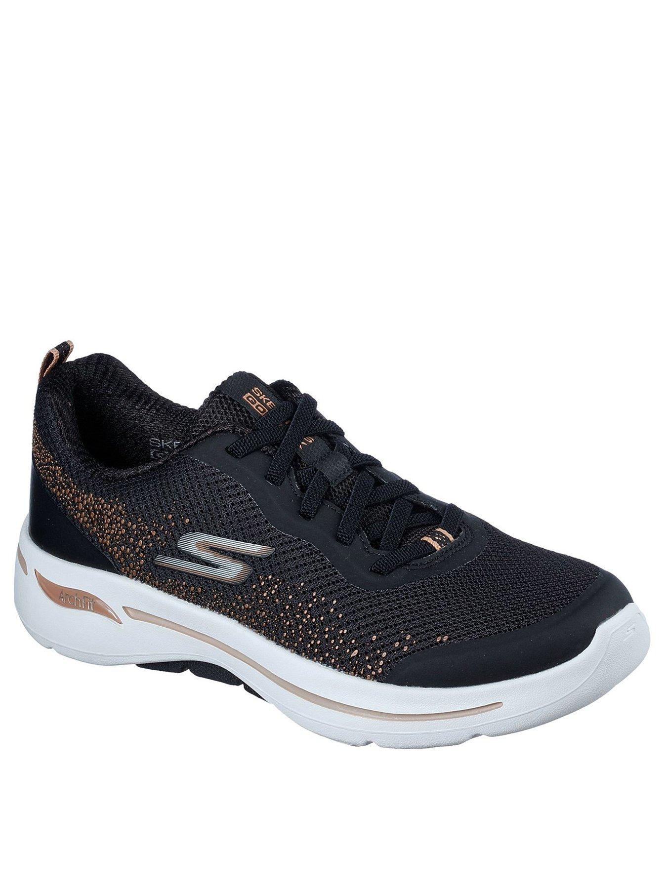 sport chek skechers shoes