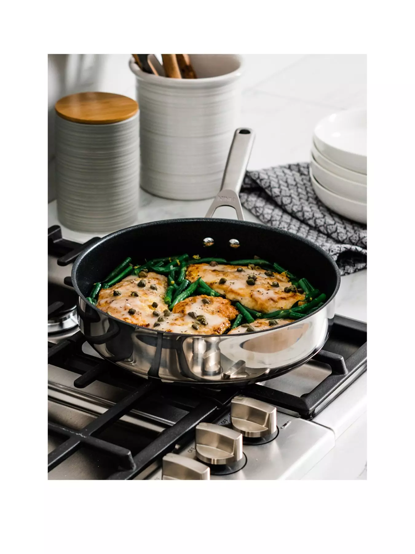 https://media.very.co.uk/i/very/TV9KU_SQ1_0000000166_STAINLESS_STEEL_SLf/ninja-foodi-zerostick-stainless-steel-26cmnbspsauteacute-pan-non-stick--nbspc60126uk.jpg?$180x240_retinamobilex2$&fmt=webp