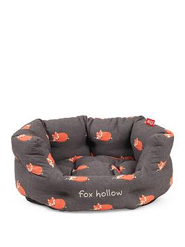 Product photograph of Zoon Fox Hollow Oval Bed S from very.co.uk