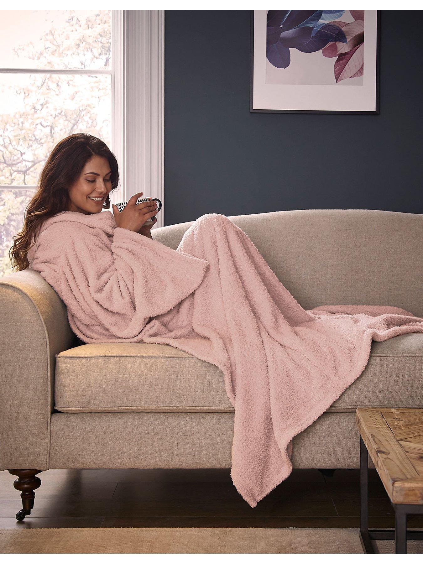 Silentnight Snugsie 2-in-1 Wearable Blanket with Sleeves - Blush Pink