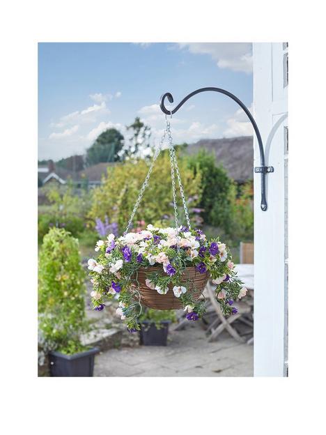 smart-garden-easy-hanging-basket-petunias