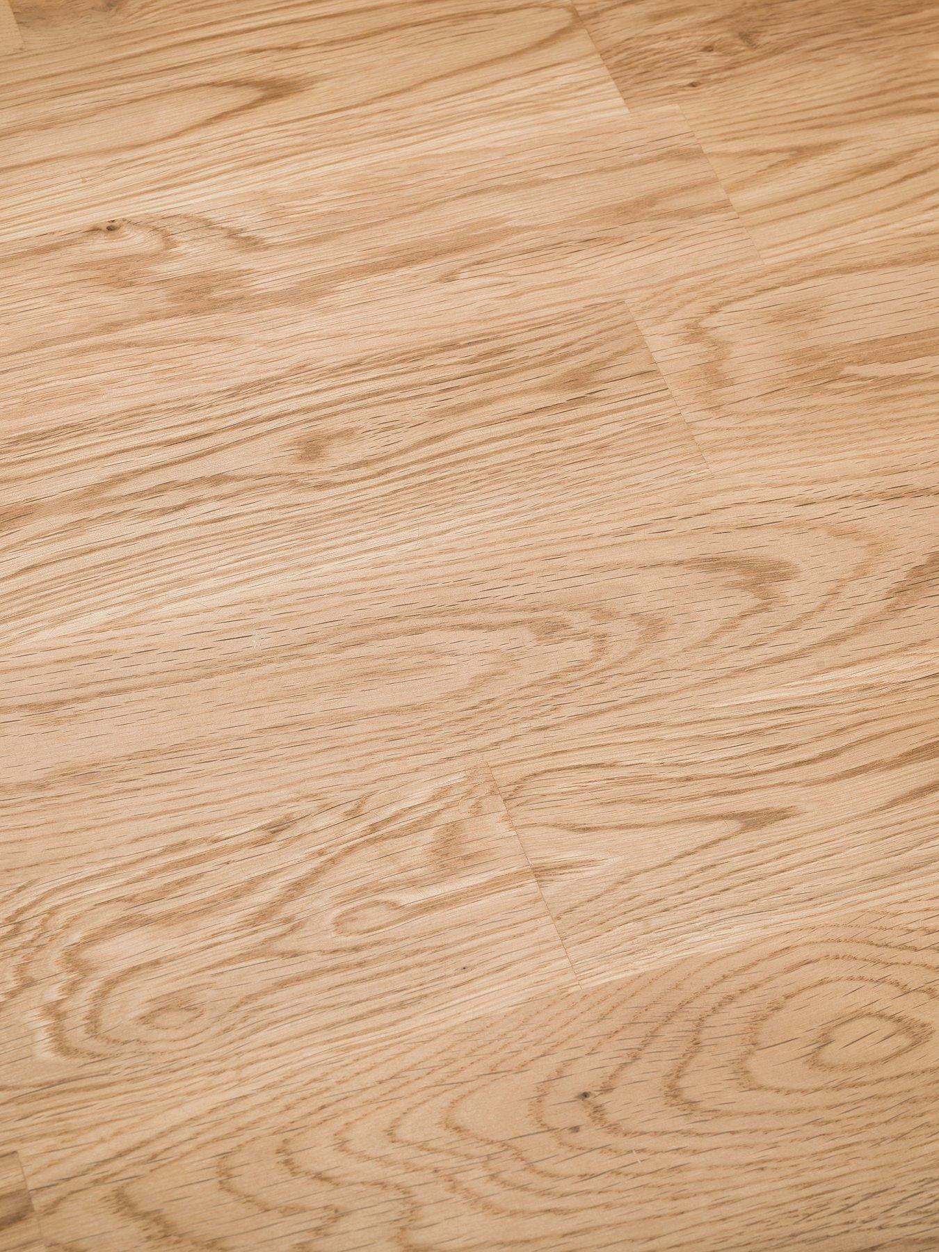 Image 4 of 4 of Julian Bowen Coxmoor 118 cm Solid Oak Dining Table